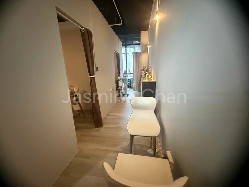 Office for Sale in  Woodlands Avenue 2 - Image 6